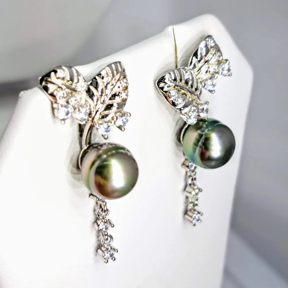 ?TAhitian Sparkles’ 1.5’’ Earrings - Tahitian Pearls White Topaz Anti-tarnish Sterling