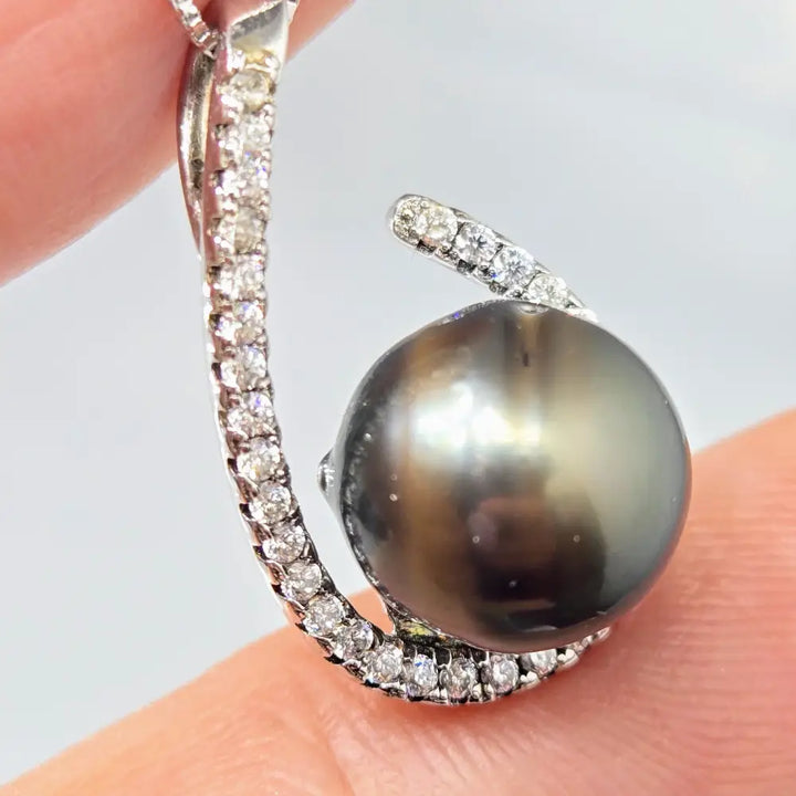 ?TAhitian Treat #20’’ Pendant Necklace - Tahitian Pearl Zircon Crystals Anti-tarnish Sterling