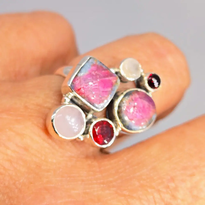 ?THe Berries!’ Sz 7.5 Ring - Ruby Fuchsite Garnet Rose Quartz Moonstone Sterling
