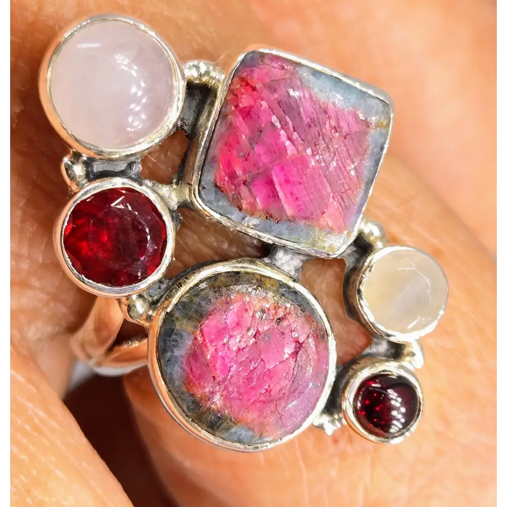 ?THe Berries!’ Sz 7.5 Ring - Ruby Fuchsite Garnet Rose Quartz Moonstone Sterling