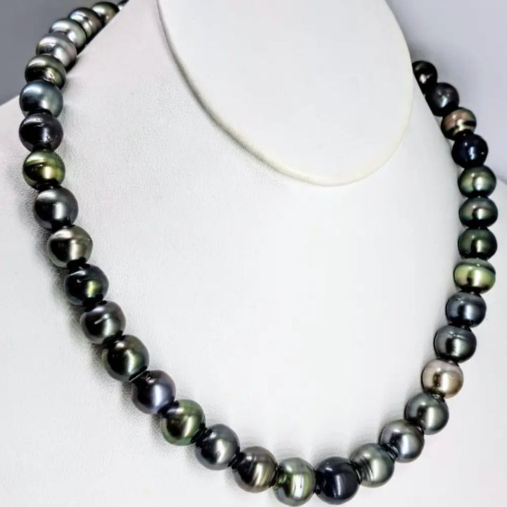 ?THe Unisex-y’ 19’’ Necklace - Tahitian Pearls Leather Sterling Amethyst 18k Clasp
