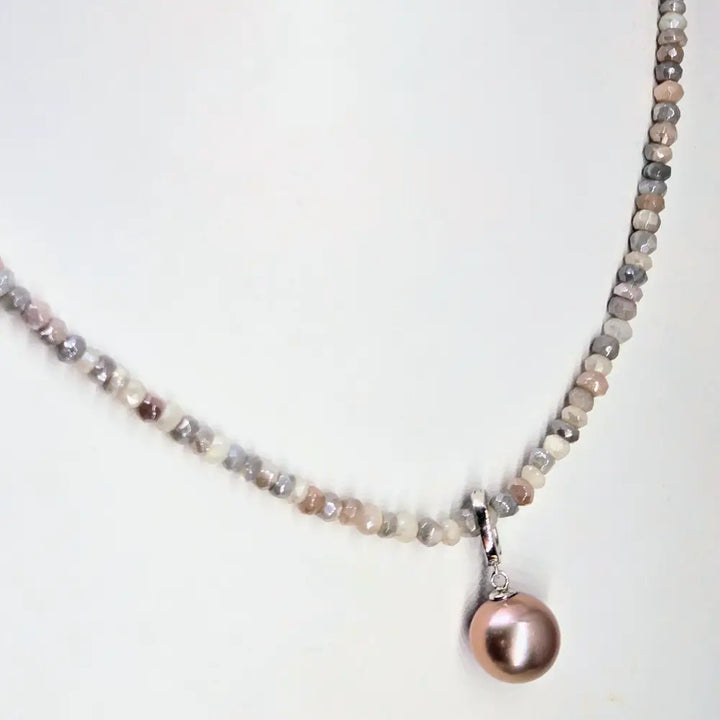 ?TWilight Glow’ Pendant Necklace - Pearl Anti-tarnish Sterling Peach & Gray Moonstone Strand