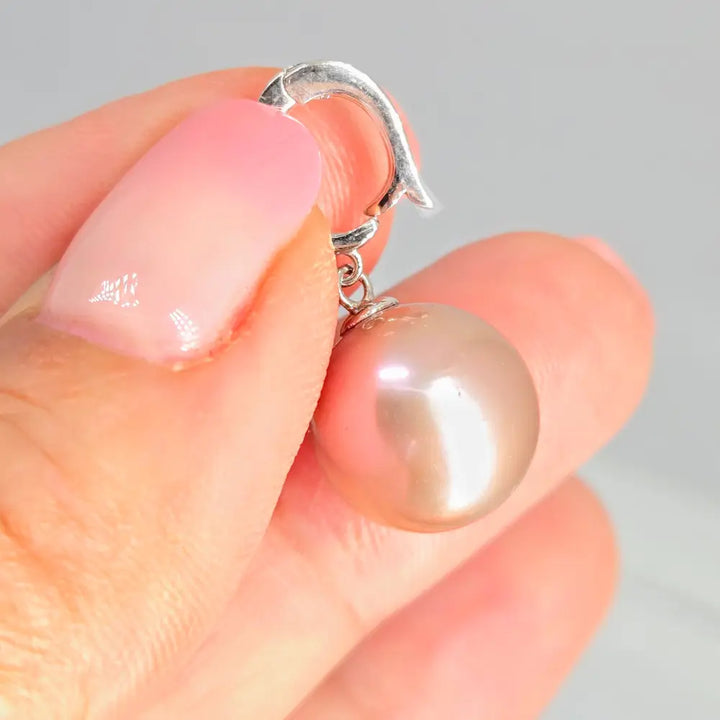 ?TWilight Glow’ Pendant Necklace - Pearl Anti-tarnish Sterling Peach & Gray Moonstone Strand
