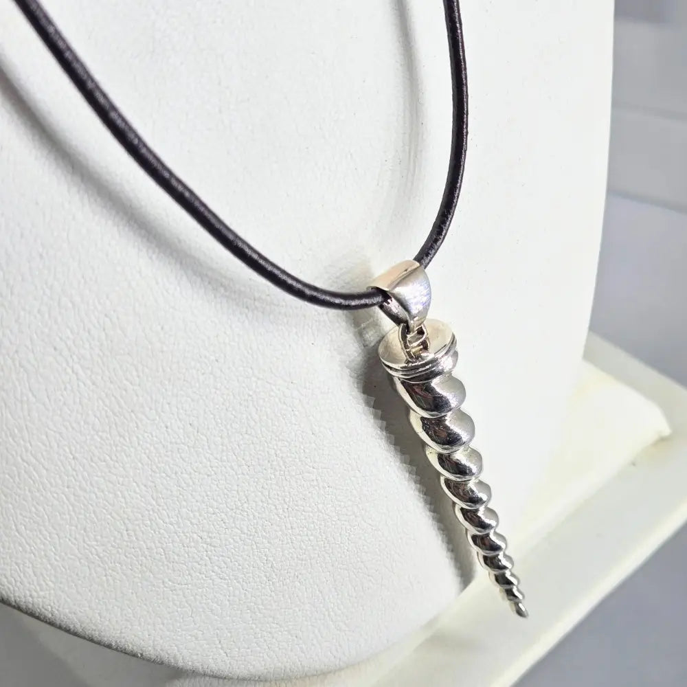 ?UNicorn Horn’ Pendant Necklace - Sterling Leather