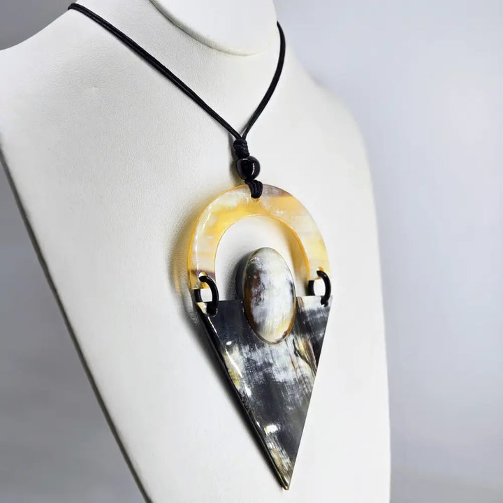 ?VIking-chic-divine’ Pendant Necklace - Horn Cotton
