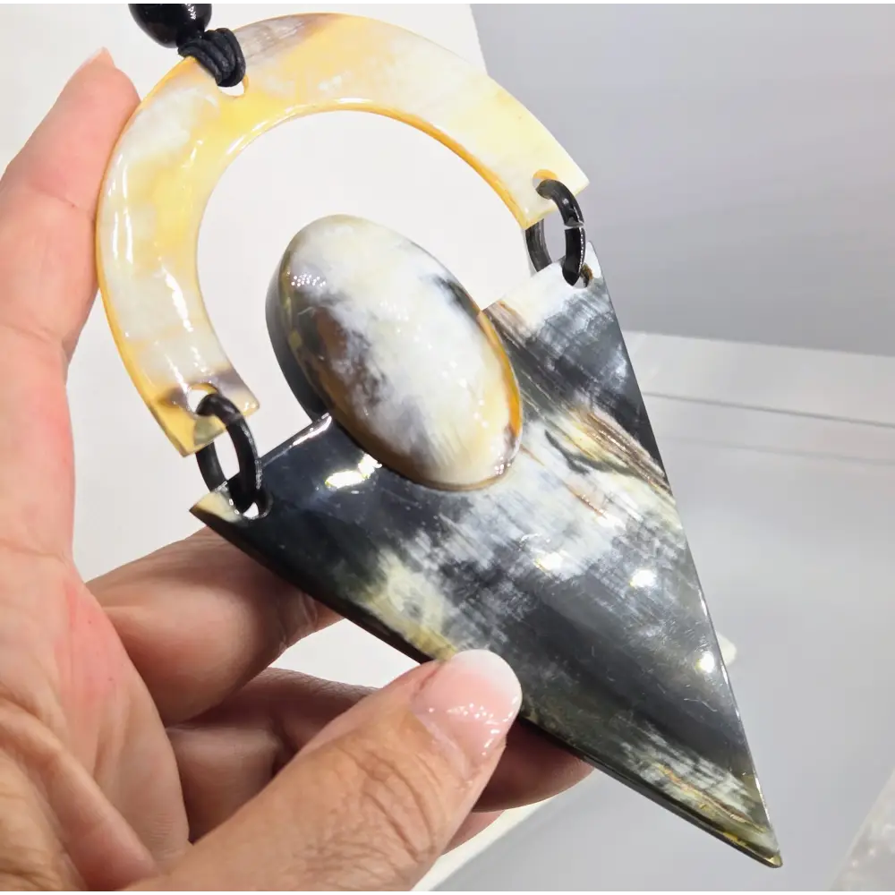 ?VIking-chic-divine’ Pendant Necklace - Horn Cotton