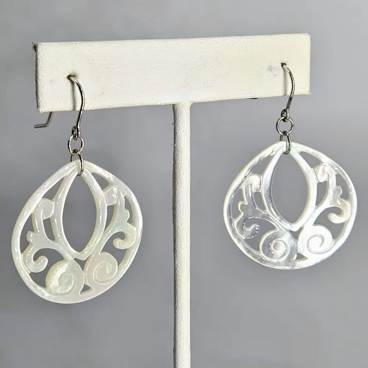?WHite Ocean Lotus’ 1.75’’ Earrings - South Sea Mother of Pearl Anti-tarnish Sterling