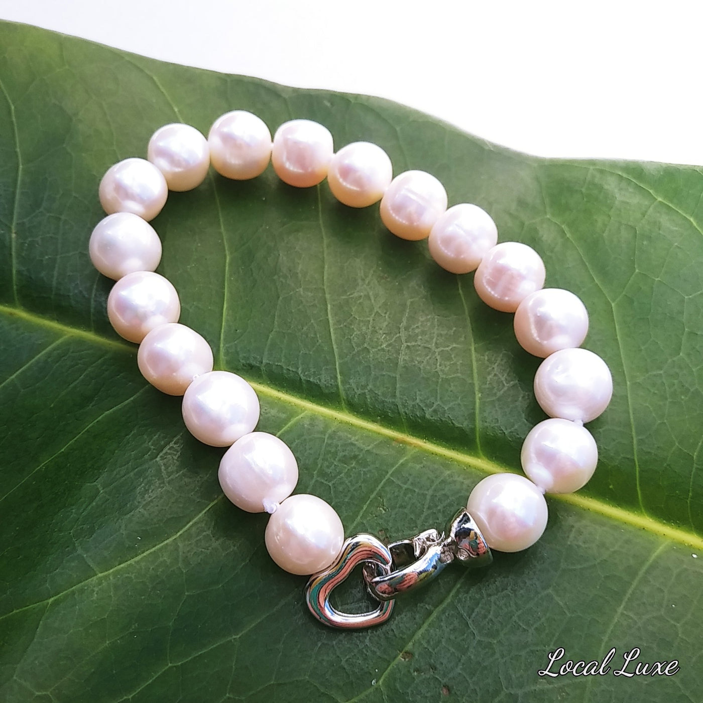 "My Baby Love" - Pearl Bracelet with Decorative Heart Clasp