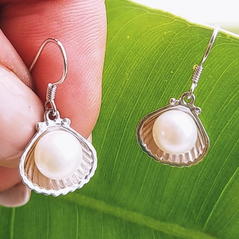 "She Sells Seashells" 1" Earrings - Pearl Anti-tarnish Sterling