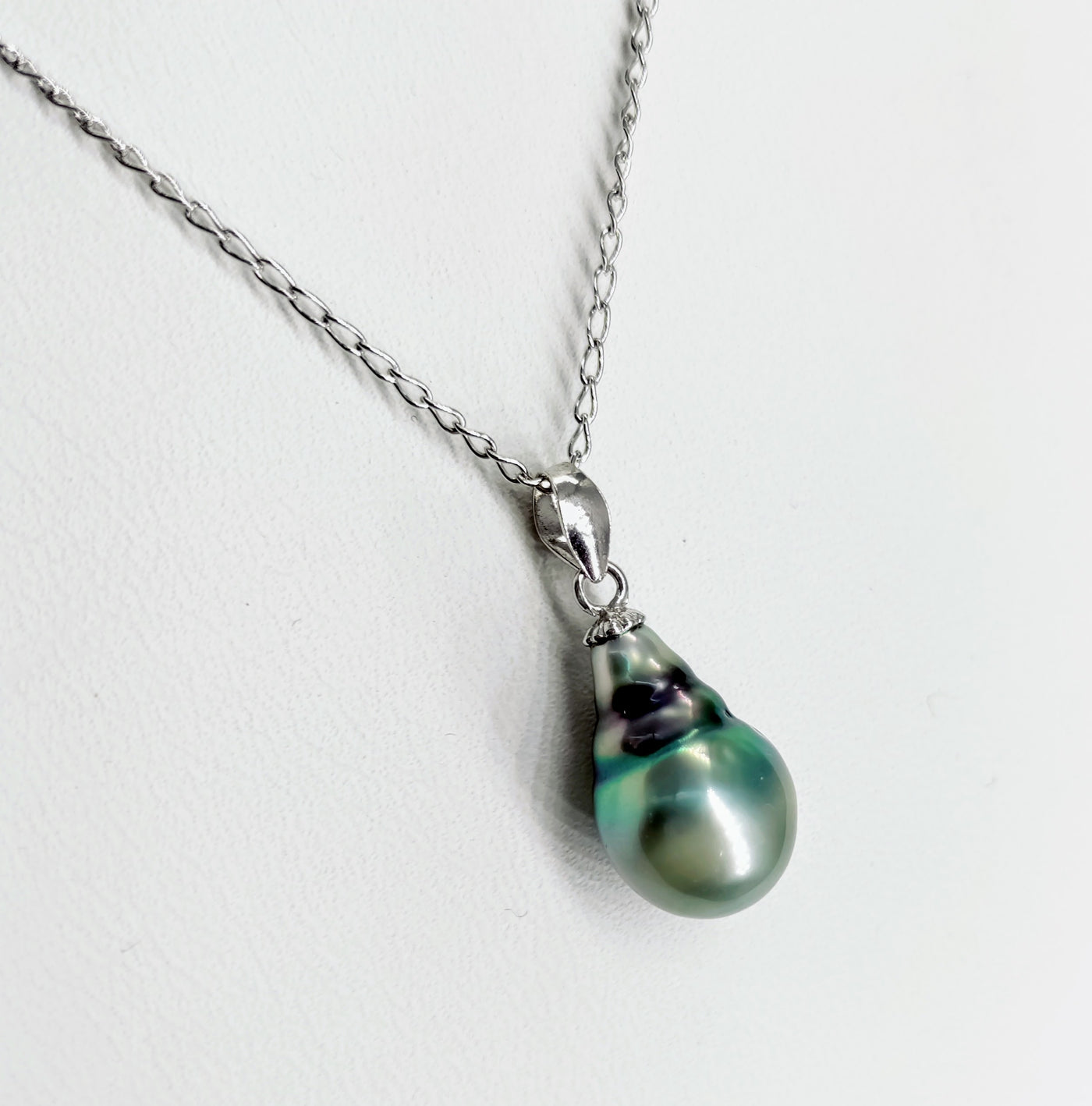 "Fortune Teller" Adjustable (Up to 24") Pendant Necklace, - Tahitian Pearl, Sterling Silver